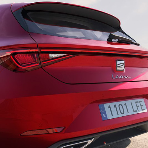 SEAT New Leon Estate - LED tail lights
